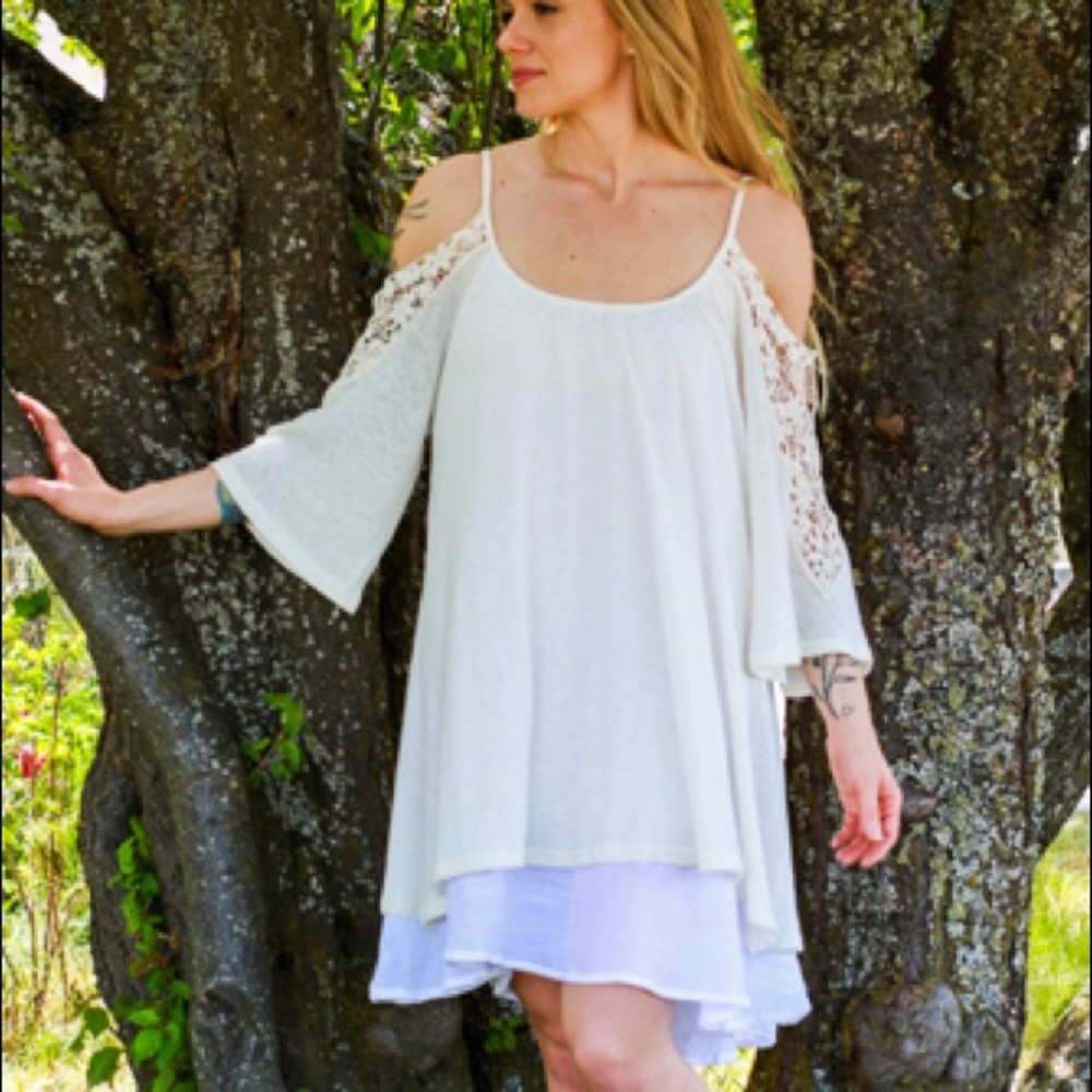 Elegant Cold shoulder dress.